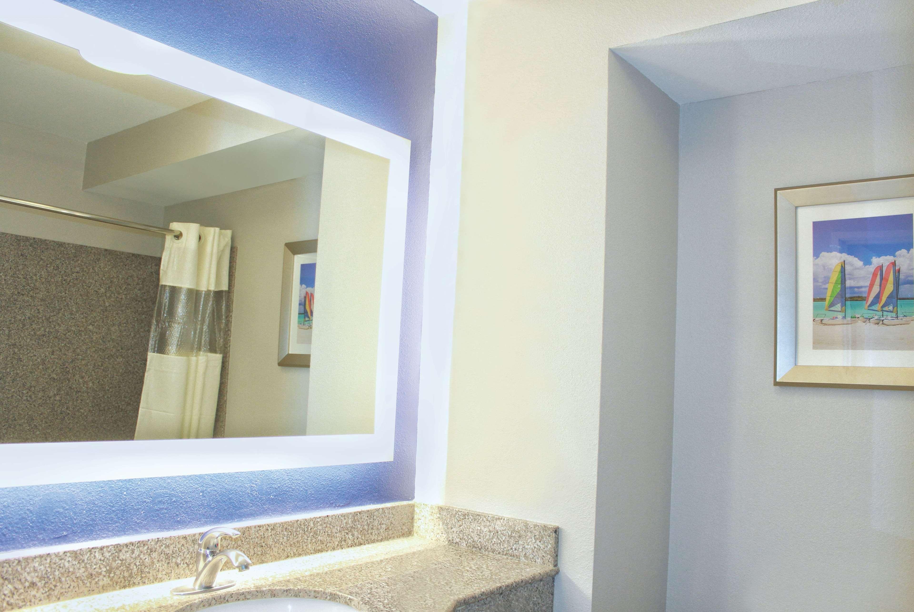 La Quinta By Wyndham Ne Long Beach/Cypress Hawaiian Gardens Dış mekan fotoğraf