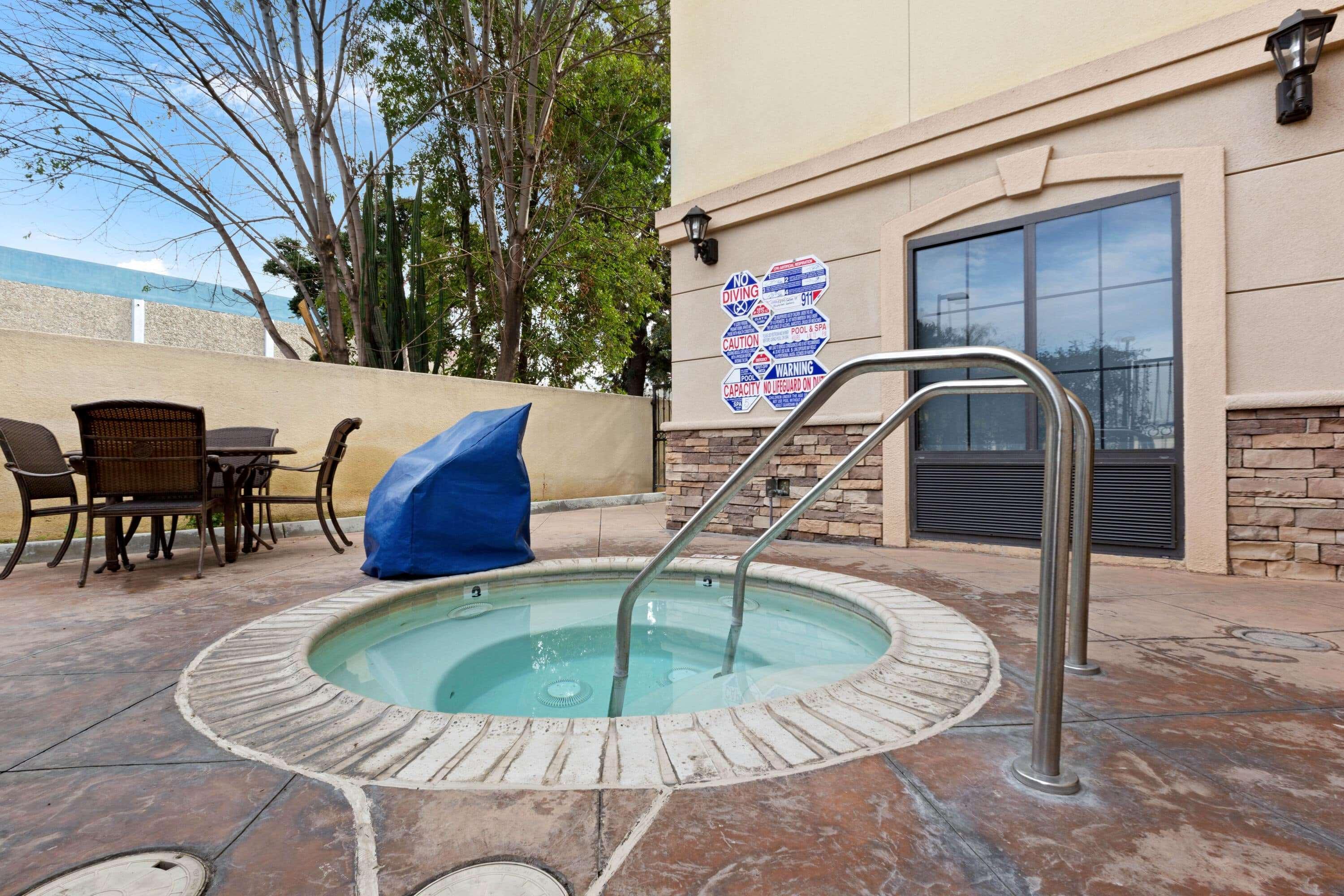 La Quinta By Wyndham Ne Long Beach/Cypress Hawaiian Gardens Dış mekan fotoğraf